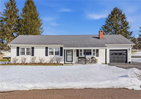 $244,900 | 865 Lansberry Court, Somerset, PA 15501