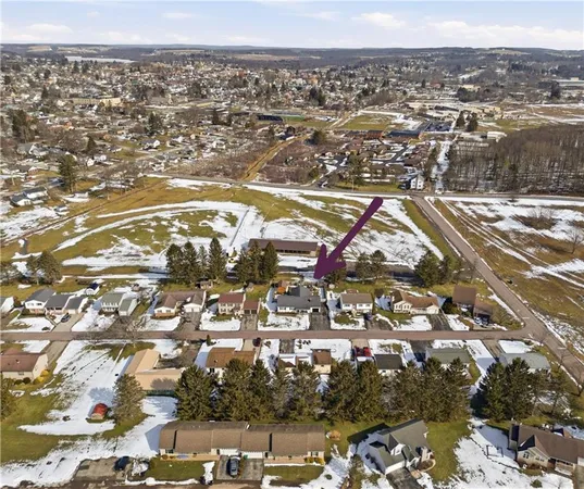 $244,900 | 865 Lansberry Court, Somerset, PA 15501