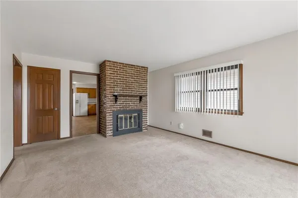 $324,900 | 4415 Sterling Avenue, Kansas City, MO 64133
