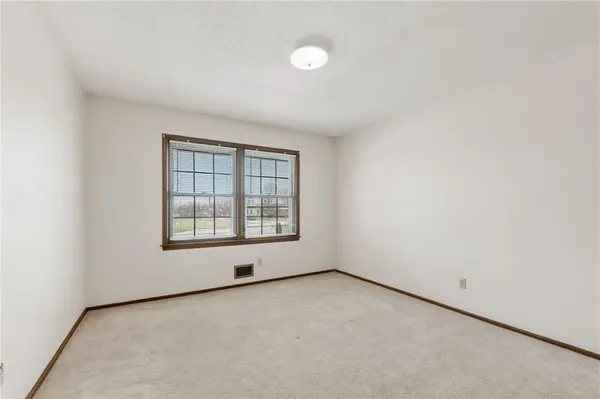 $324,900 | 4415 Sterling Avenue, Kansas City, MO 64133