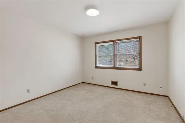 $324,900 | 4415 Sterling Avenue, Kansas City, MO 64133