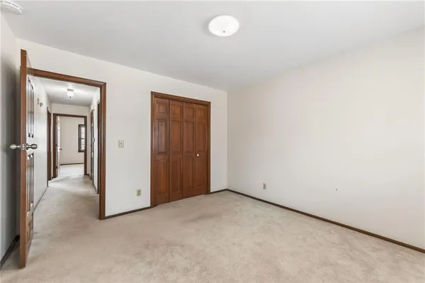 $324,900 | 4415 Sterling Avenue, Kansas City, MO 64133