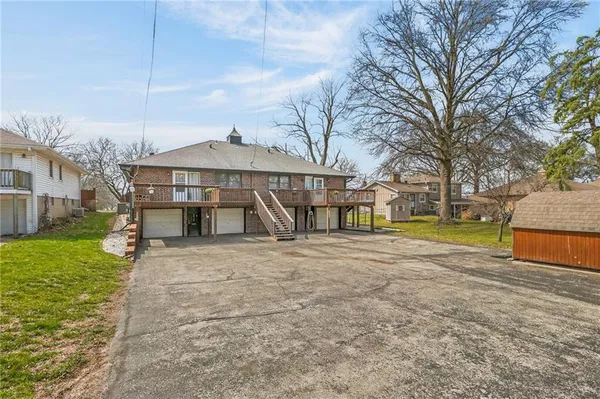 $324,900 | 4415 Sterling Avenue, Kansas City, MO 64133