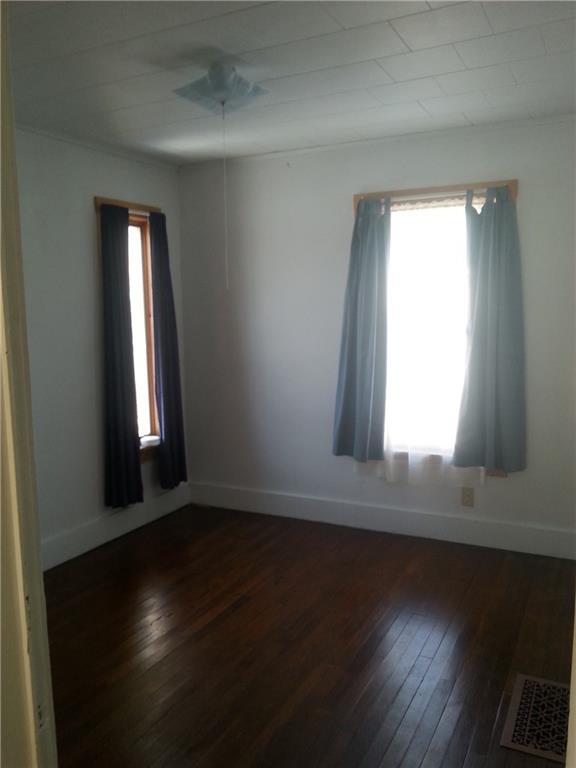 726 Riverside Drive Augusta, ME 04330 - Photo 15 of 23 SECOND BEDROOM