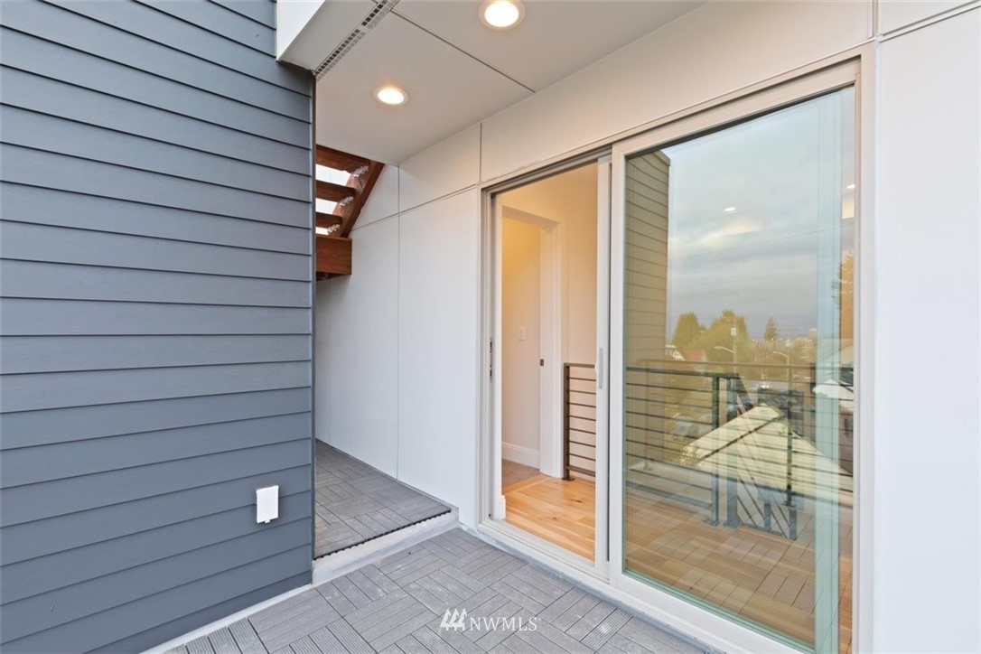 528 North 49th Street Seattle, WA 98103 - Photo 29 of 37 Gallery Image 29