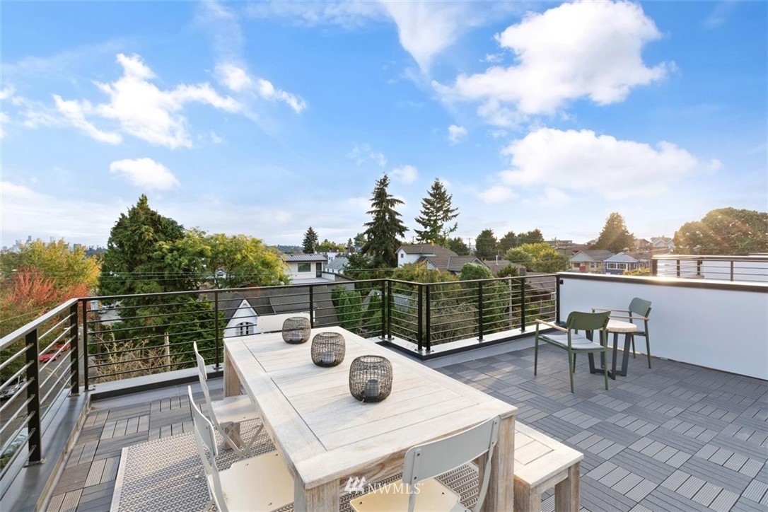 528 North 49th Street Seattle, WA 98103 - Photo 34 of 37 Gallery Image 34