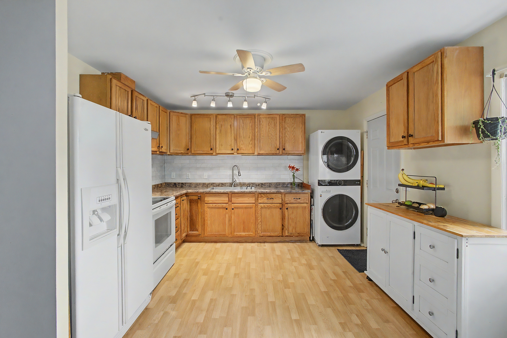 1205 Philo Road Urbana, IL 61801 - Photo 8 of 24