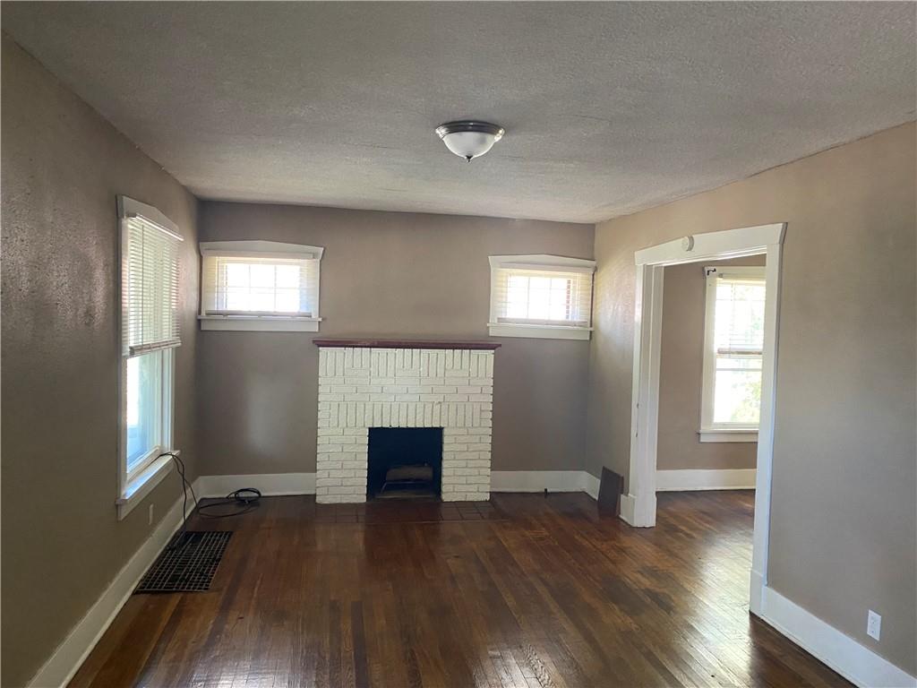 809 Prindle Street Sharon, PA 16146 - Photo 2 of 18