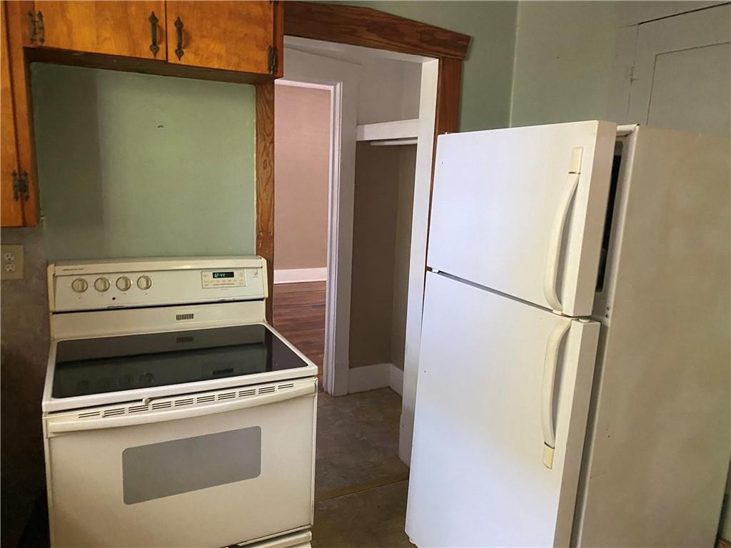 809 Prindle Street Sharon, PA 16146 - Photo 5 of 18