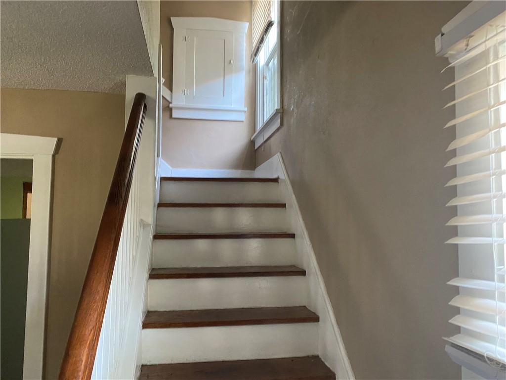 809 Prindle Street Sharon, PA 16146 - Photo 7 of 18