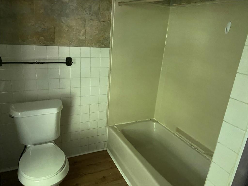 809 Prindle Street Sharon, PA 16146 - Photo 9 of 18