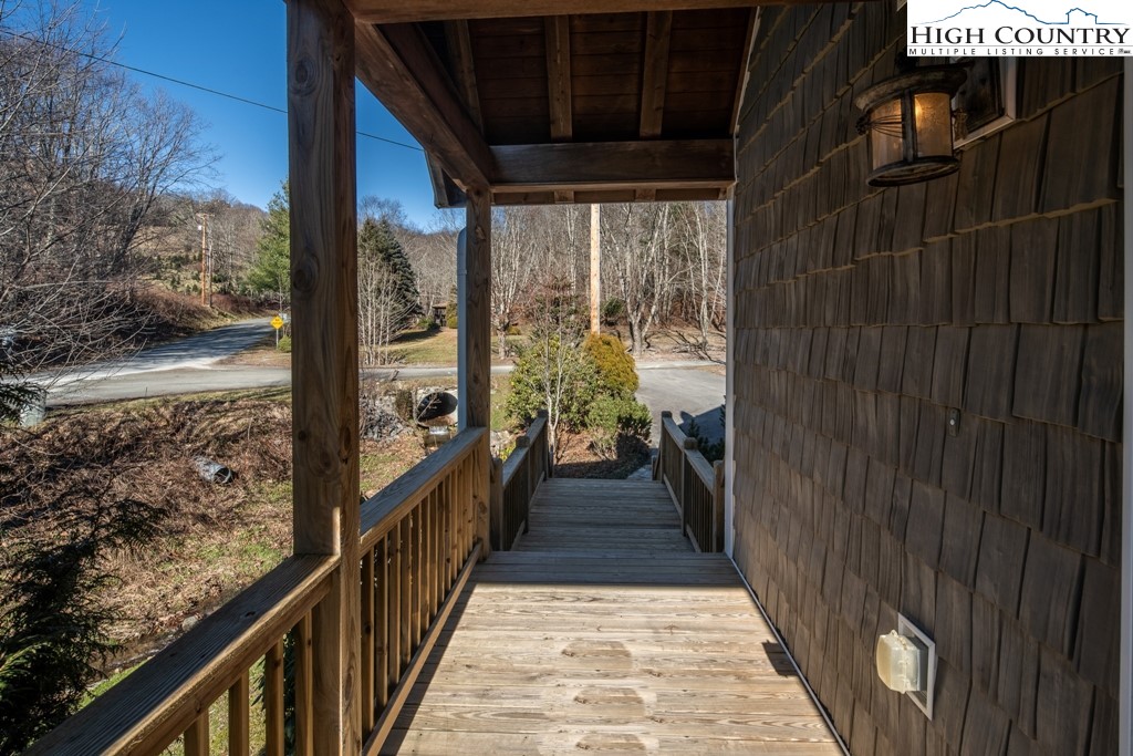 640 Gualtney Road Banner Elk, NC 28604 - Photo 5 of 50 Gallery Image 5