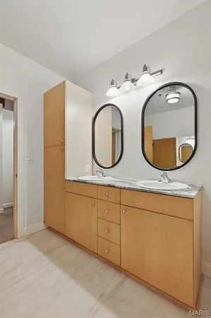 $186,000 | 901 Washington Avenue, Unit 310, St. Louis, MO 63101