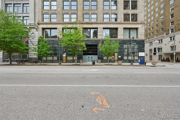 $186,000 | 901 Washington Avenue, Unit 310, St. Louis, MO 63101