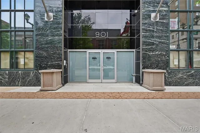 $194,000 | 901 Washington Avenue, Unit 310, St. Louis, MO 63101