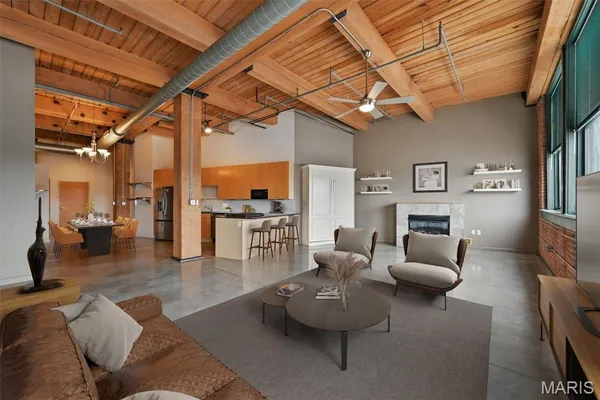 $186,000 | 901 Washington Avenue, Unit 310, St. Louis, MO 63101