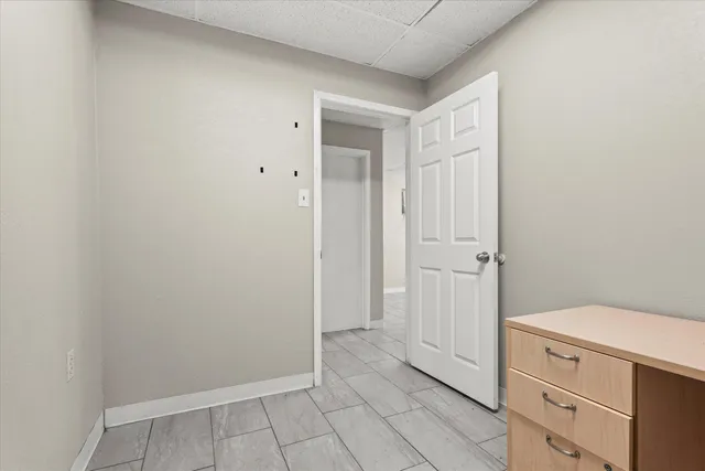 a view of an empty walk in closet