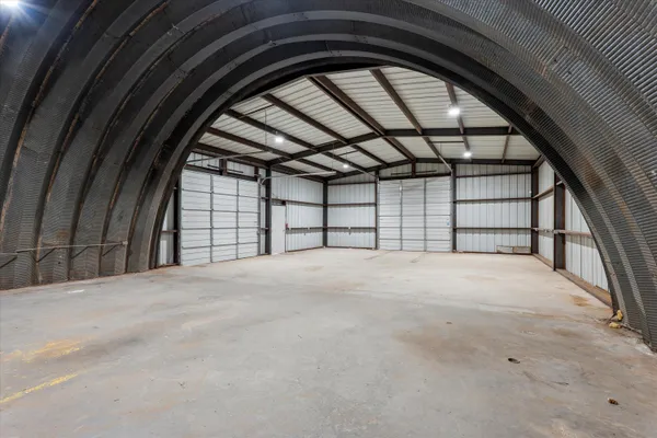 a view of a big room with an empty space