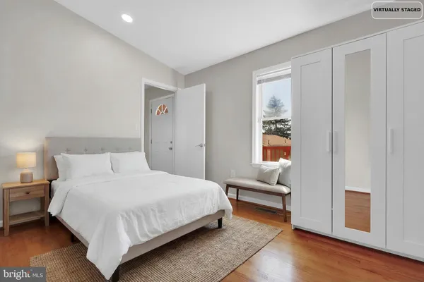 $700,000 | 4623 Wissahican Avenue, Rockville, MD 20853