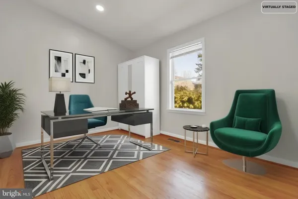 $700,000 | 4623 Wissahican Avenue, Rockville, MD 20853