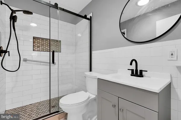 $700,000 | 4623 Wissahican Avenue, Rockville, MD 20853