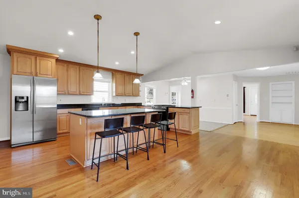 $700,000 | 4623 Wissahican Avenue, Rockville, MD 20853