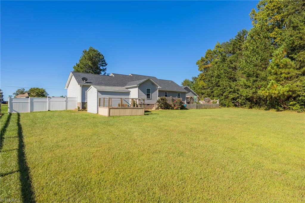 261 Lemons Road Stokesdale, NC 27357 - Photo 31 of 37 Gallery Image 31