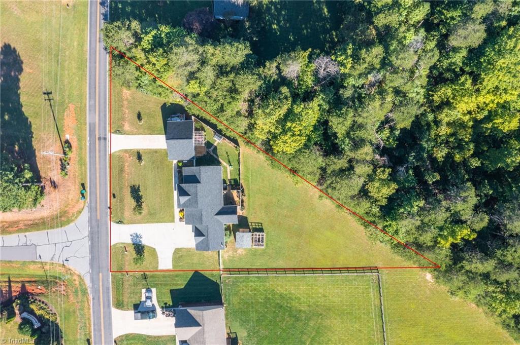 261 Lemons Road Stokesdale, NC 27357 - Photo 32 of 37 Gallery Image 32