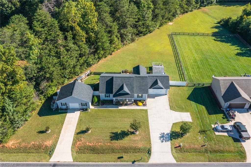 261 Lemons Road Stokesdale, NC 27357 - Photo 33 of 37 Gallery Image 33