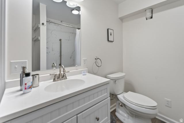 1251 South Eastland Road Monticello, UT 84535 - Photo 28 of 63 downstairs bathroom