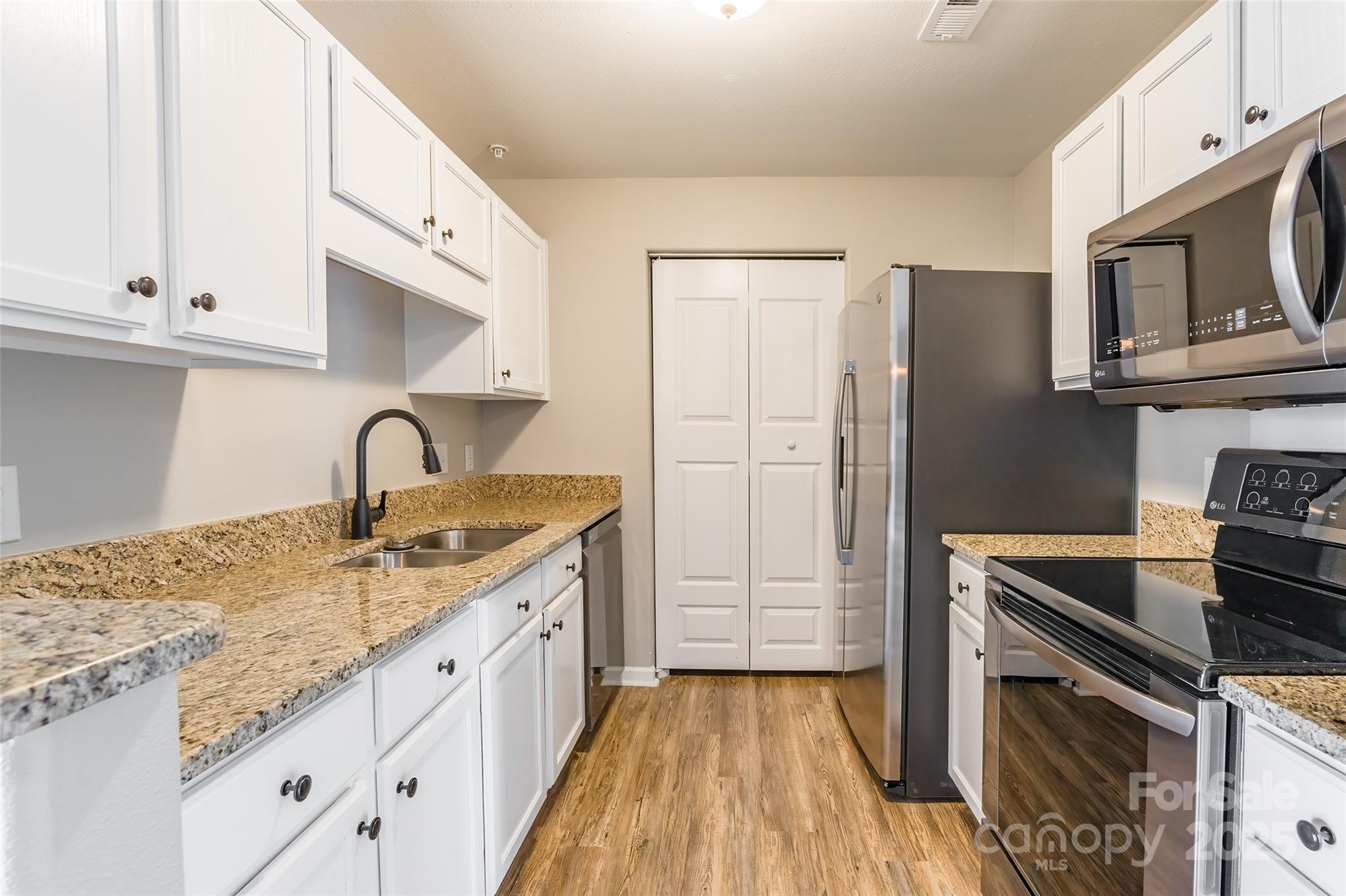 3960 Town Center Road Harrisburg, NC 28075 - Photo 10 of 30 Gallery Image 10