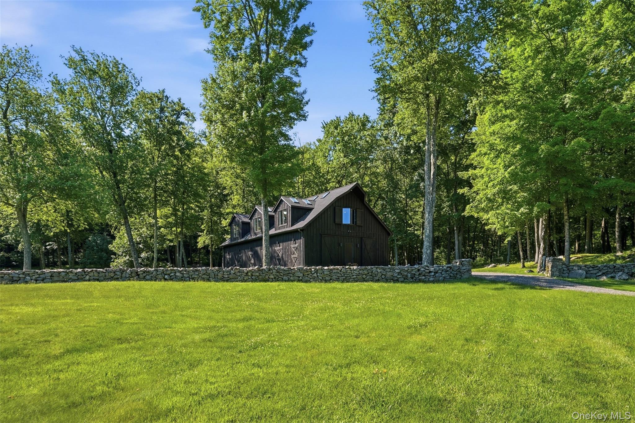 180 Dean Road Carmel, NY 10512 - Photo 4 of 50 Newly renovated , 2-story 3600 square foot barn
