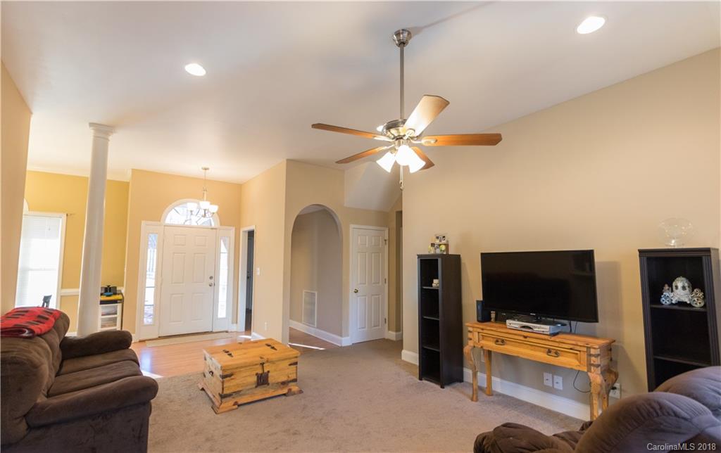 357 Craig Manor Road Lancaster, SC 29720 - Photo 5 of 22 Gallery Image 5