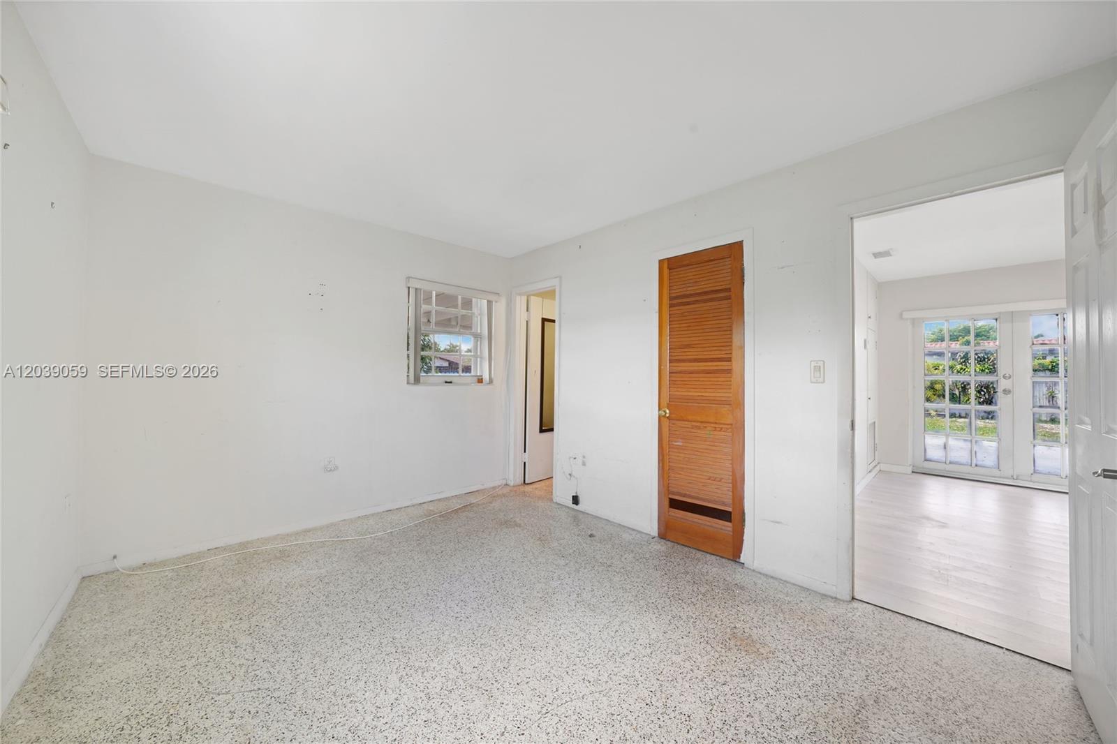 10051 Southwest 13th Terrace Miami, FL 33174 - Photo 13 of 26