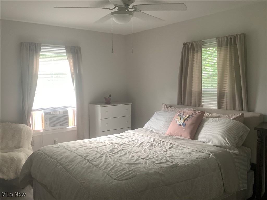1714 Woods Road Akron, OH 44306 - Photo 20 of 28 Large main bedroom with new lighting/fan fixture