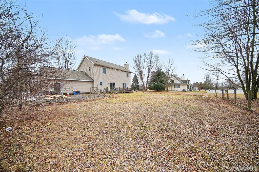 23780 Carleton West Road Belleville, MI 48111 - Photo 28 of 35 Gallery Image 28