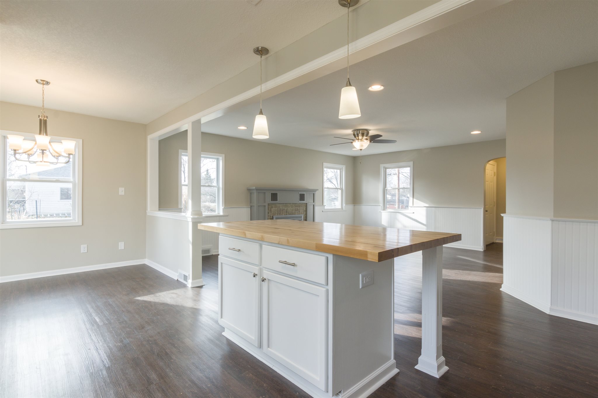 4770 Reed Road Fort Wayne, IN 46835 - Photo 2 of 33 Gallery Image 2