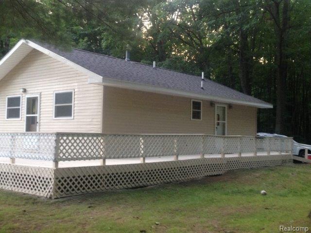 2196 West Burt Road Burt, MI 48417 - Photo 4 of 28