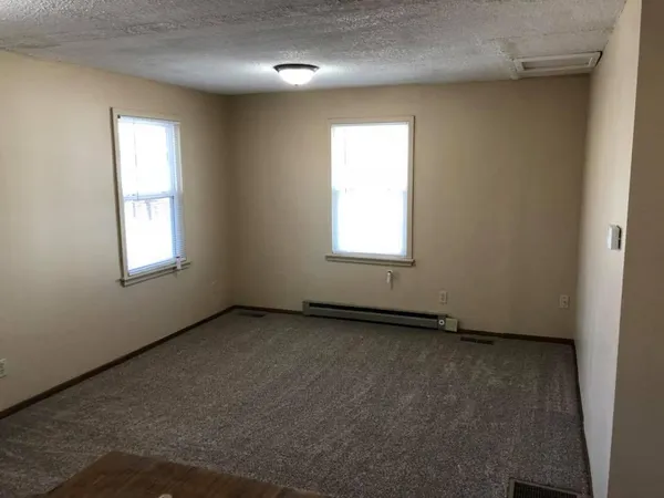 $259,000 | 5340 Main Street East, Maple Plain, MN 55359