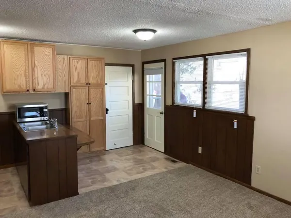 $259,000 | 5340 Main Street East, Maple Plain, MN 55359