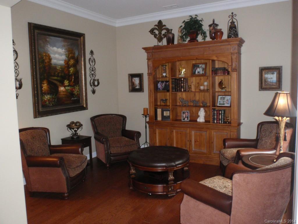 11615 Ashbourne Hall Road Charlotte, NC 28277 - Photo 2 of 18 Gallery Image 2