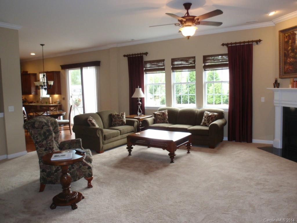 11615 Ashbourne Hall Road Charlotte, NC 28277 - Photo 5 of 18 Gallery Image 5
