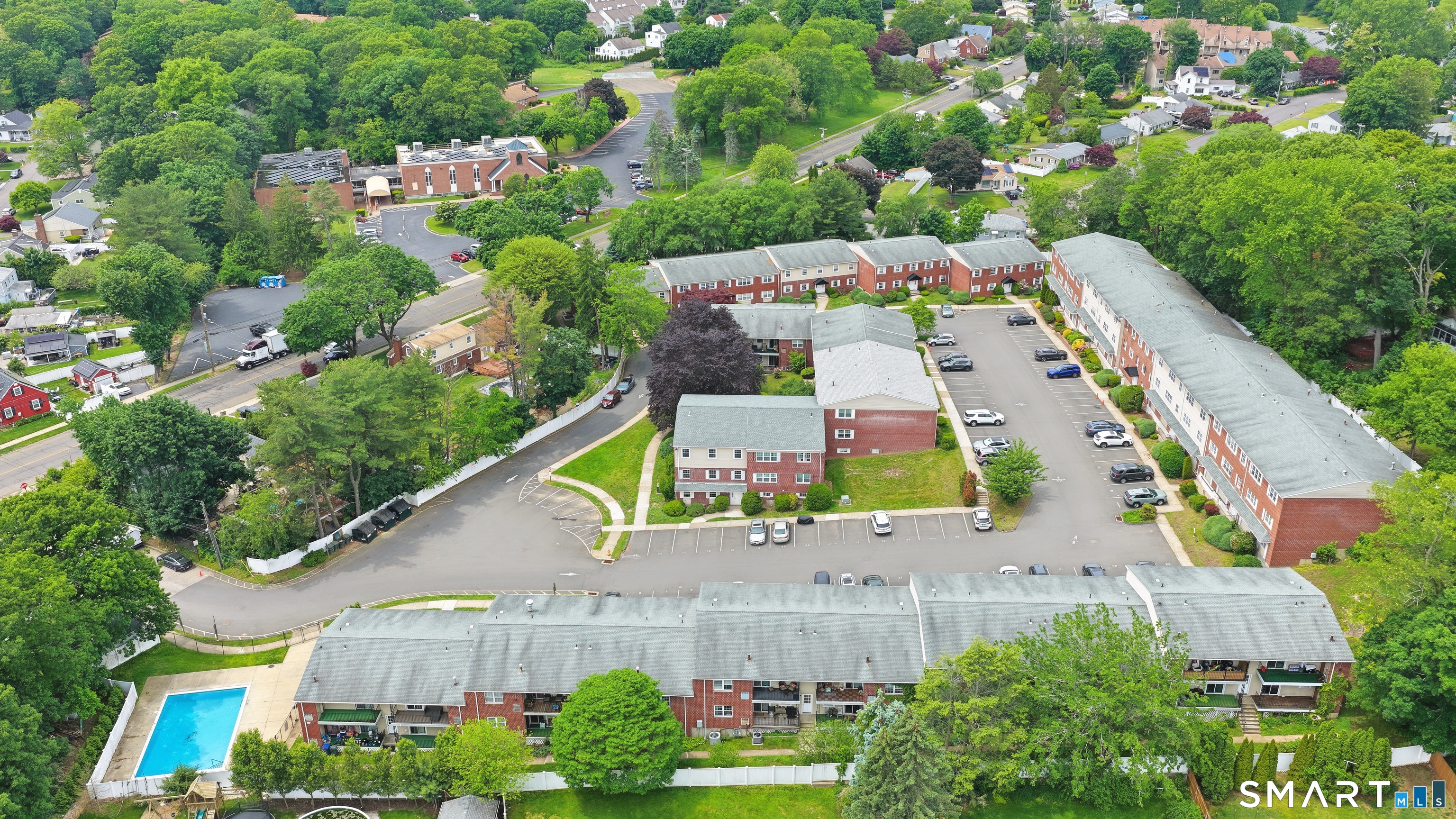 50 Greenhouse Road, Unit 41D Bridgeport, CT 06606 - Photo 19 of 20 an aerial view of a house