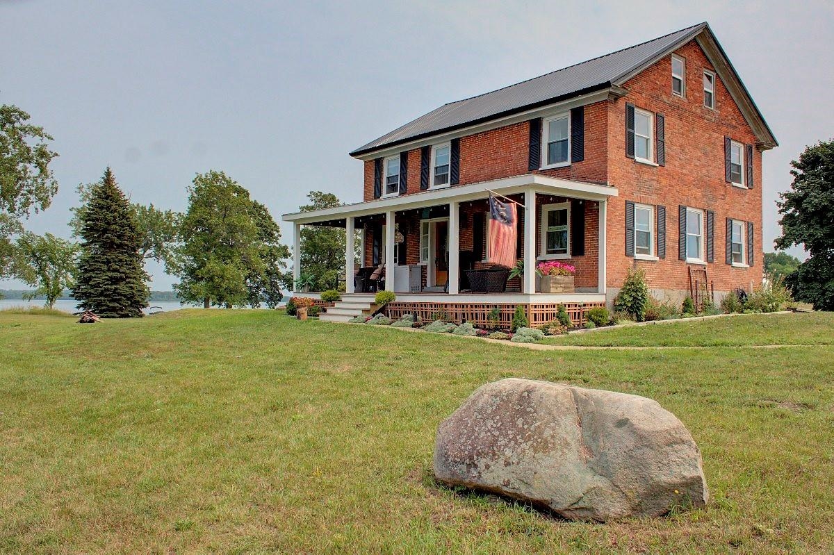 13 Passage View Lane Grand Isle, VT 05458 - Photo 1 of 40 Gallery Image 1
