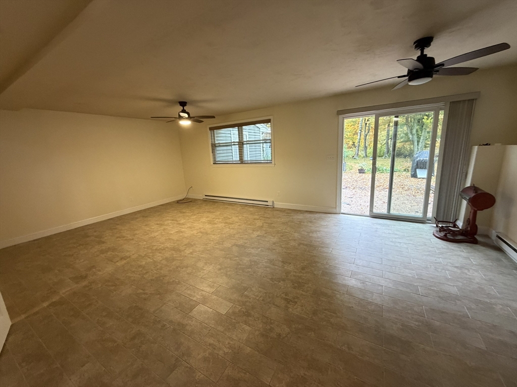 90 High Street, Unit 2 Mansfield, MA 02048 - Photo 11 of 20 an empty room with a window