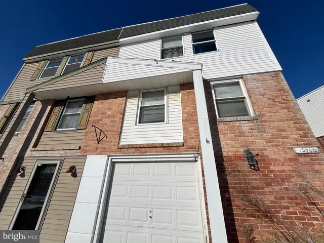 $199,900 | 10906 Kipling Lane, Philadelphia, PA 19154