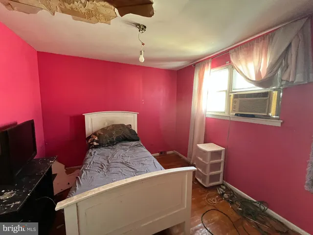 $199,900 | 10906 Kipling Lane, Philadelphia, PA 19154