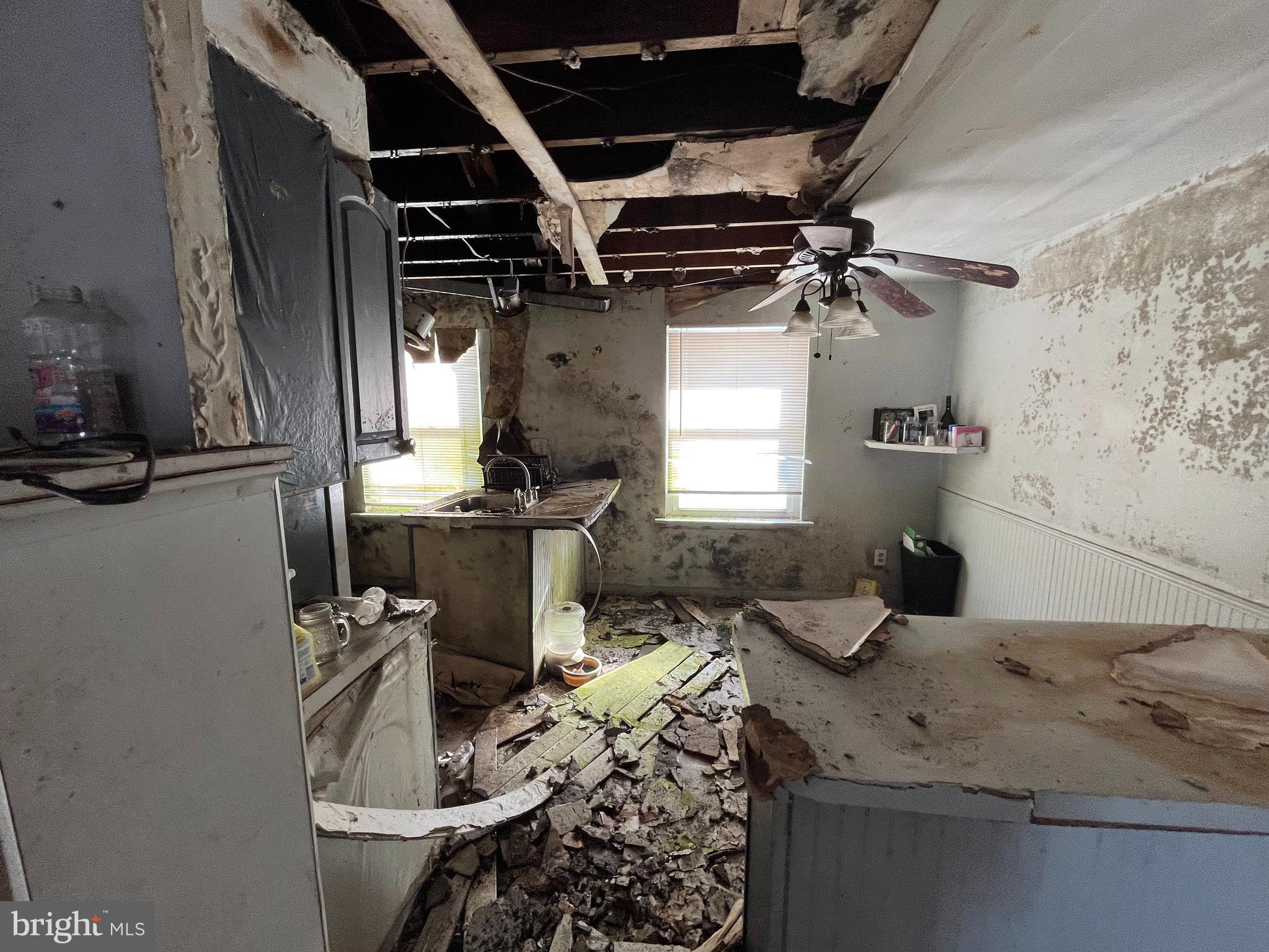 10906 Kipling Lane Philadelphia, PA 19154 - Photo 9 of 14