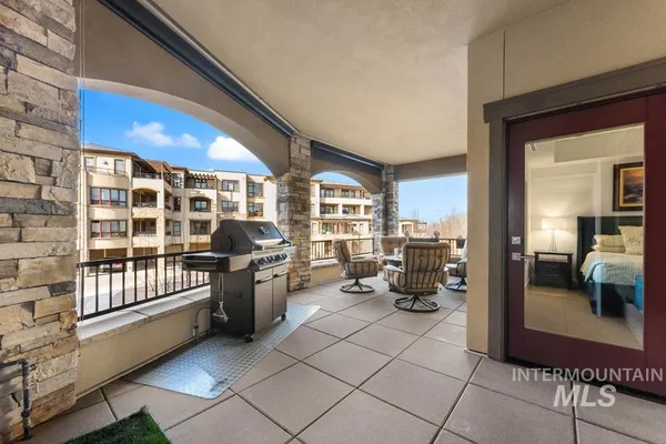 $888,000 | 2967 W Crescent, Unit 207, Boise, ID 83706