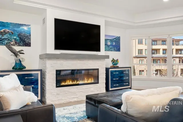 $888,000 | 2967 W Crescent, Unit 207, Boise, ID 83706